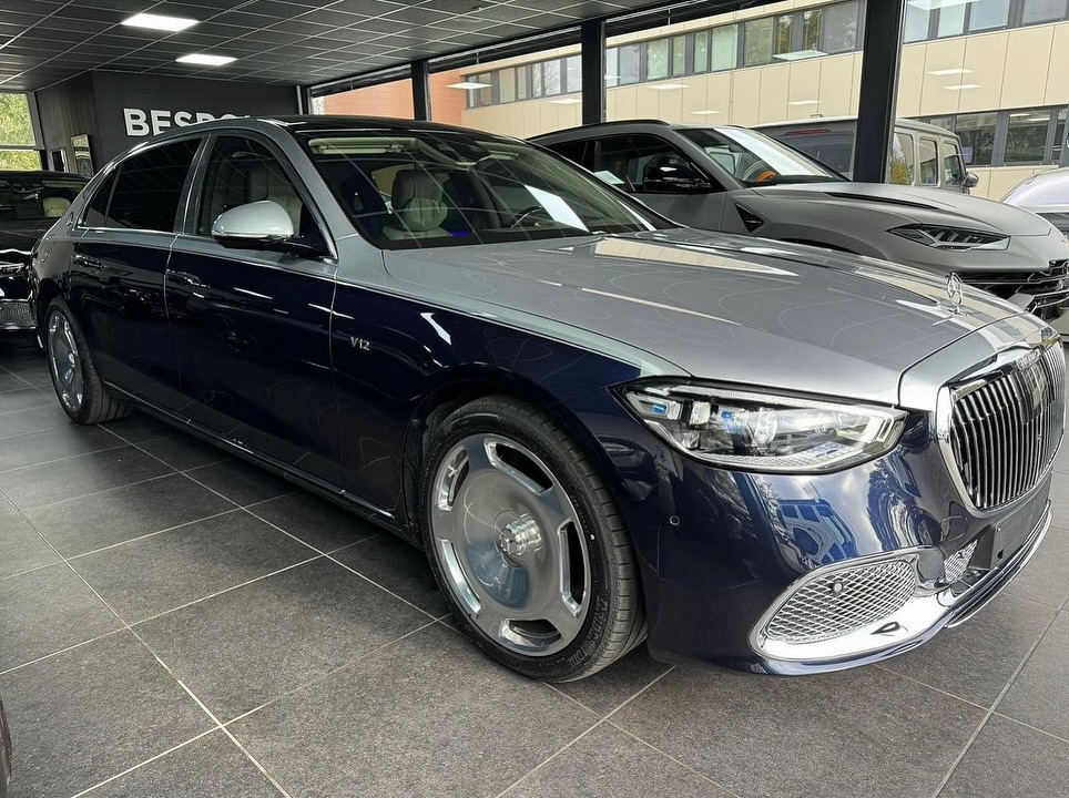 Mercedes-Benz S680