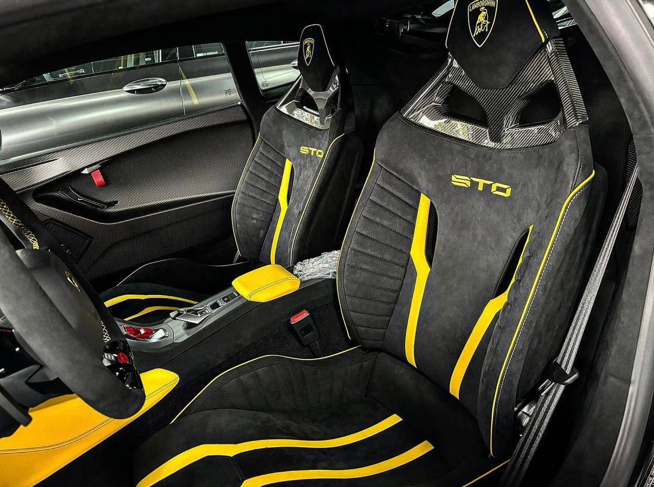  Lamborghini Huracan