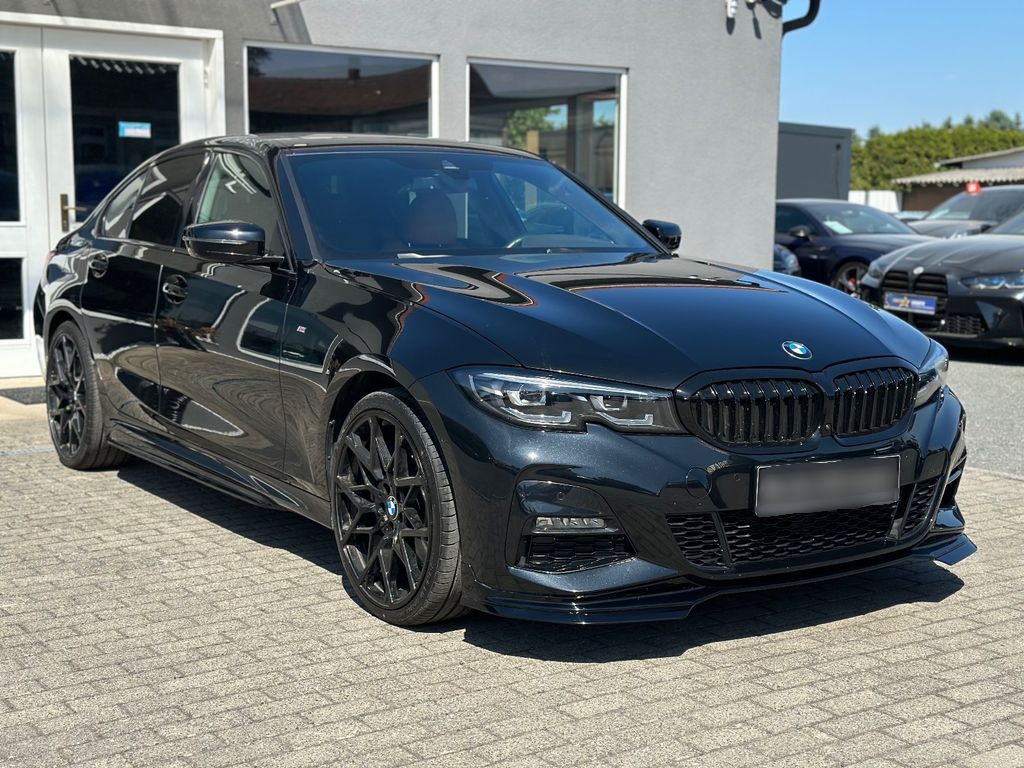 BMW 330e