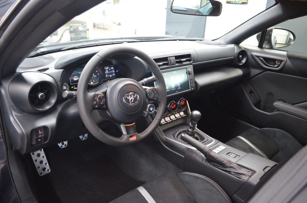 Toyota GR86