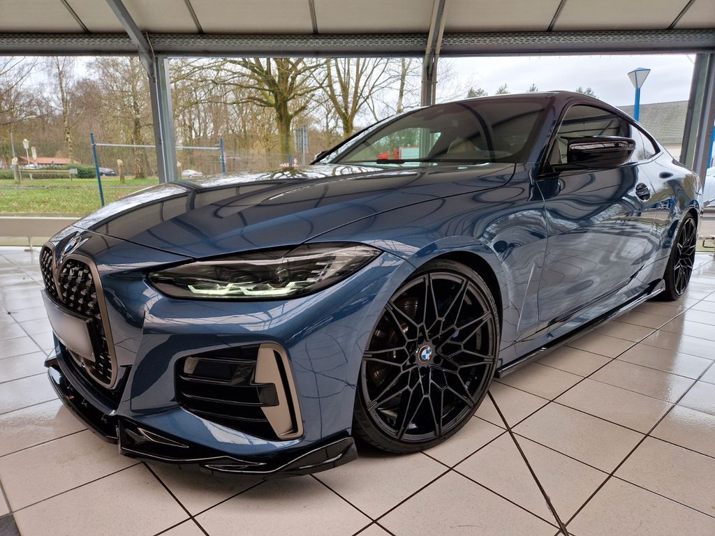 BMW M440i 