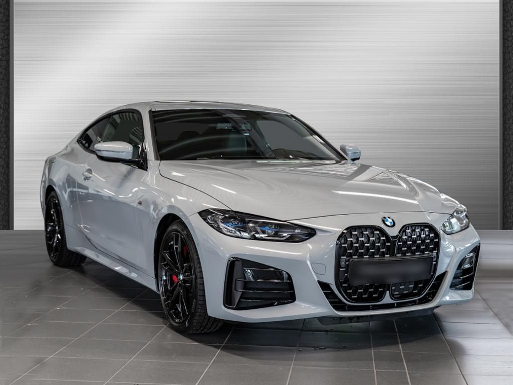 BMW M4 440i 