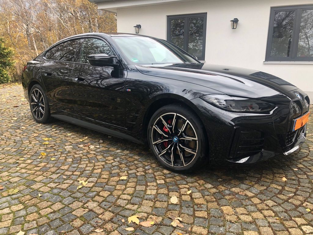 BMW i4 M50