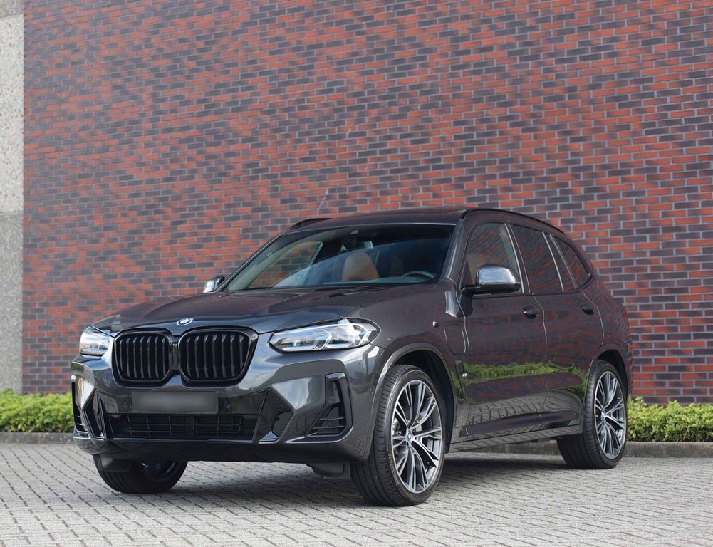 BMW X3 30e