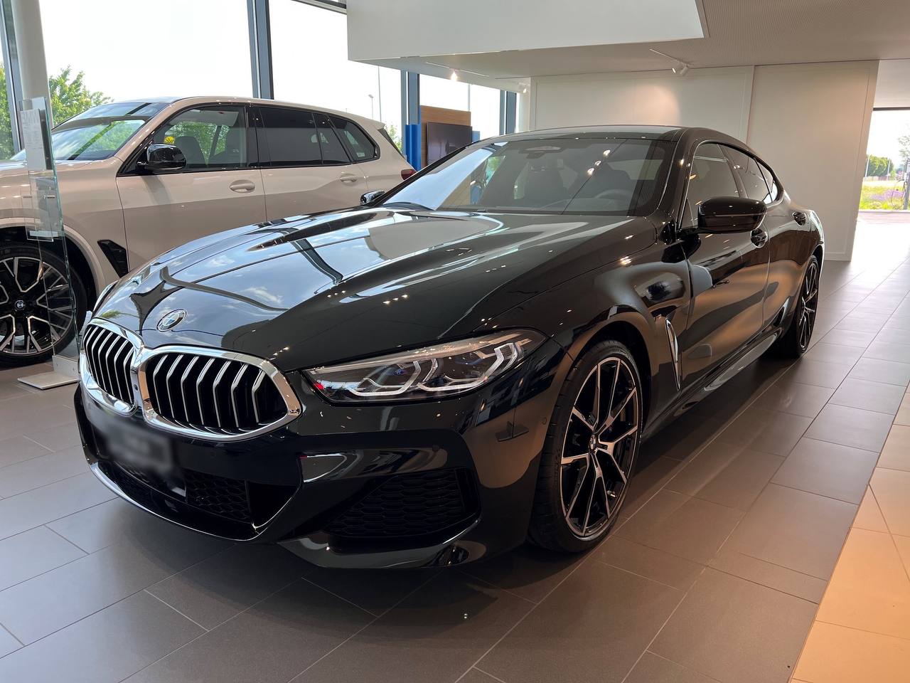 BMW 840i