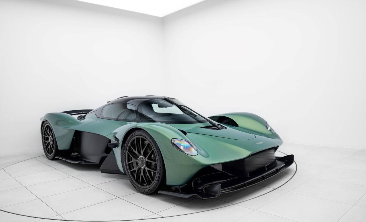 Aston Martin Valkyrie