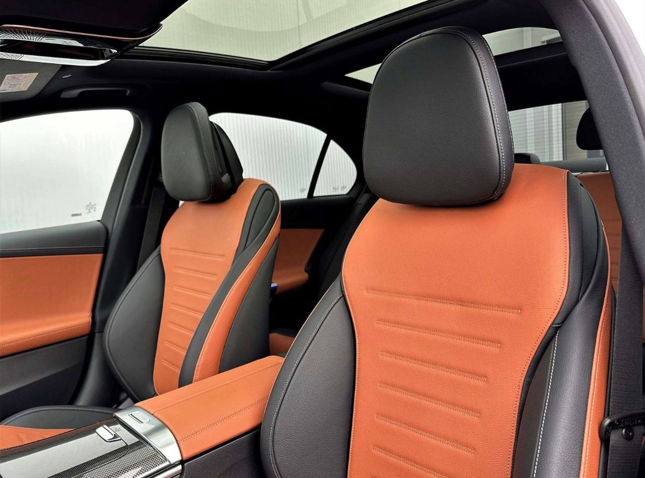 Mercedes-Benz C300