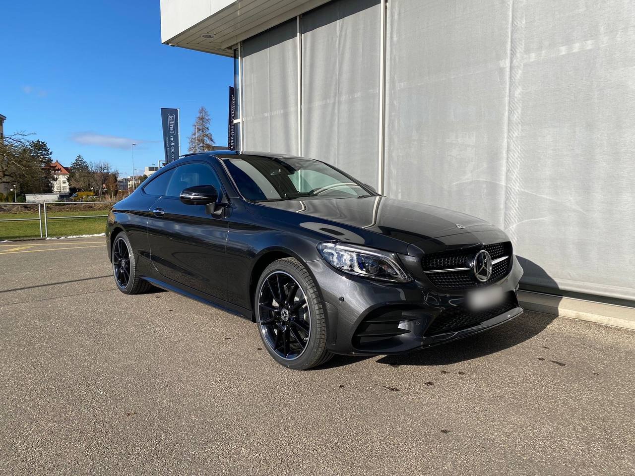Mercedes-Benz C200