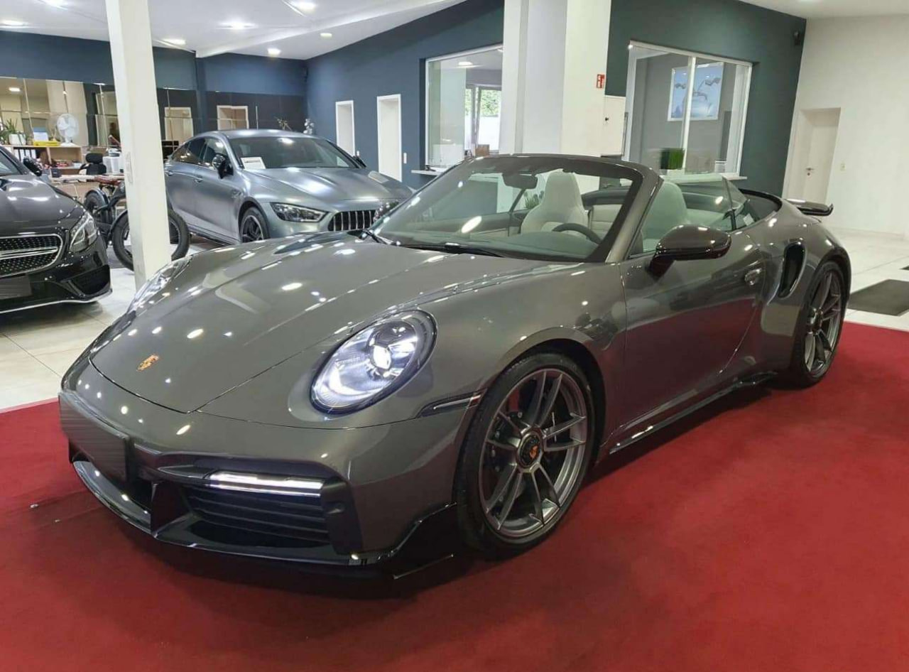 Porsche 911