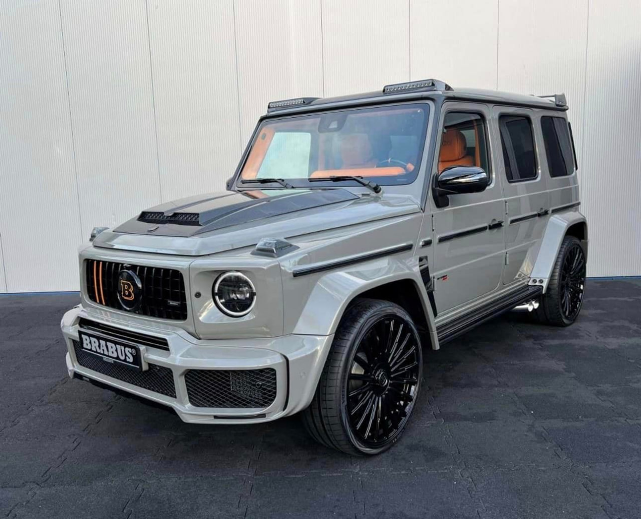 Mercedes-Benz G63