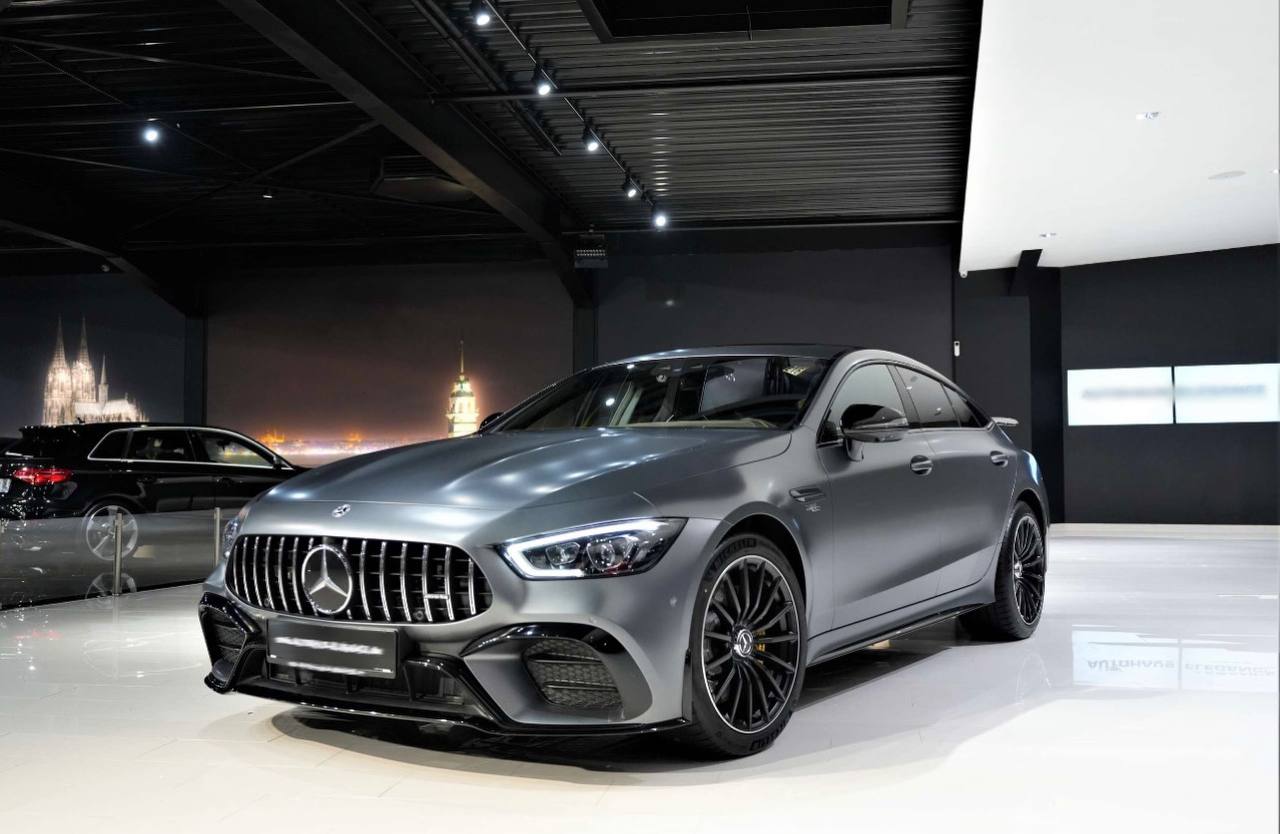 Mercedes-Benz AMG GT53
