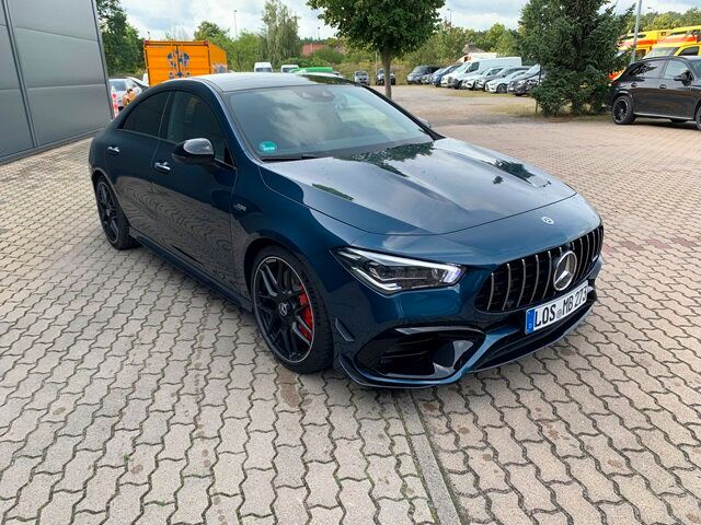 Mercedes-Benz CLA 45 AMG
